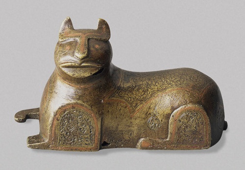 Persian Cats in Mythology and Folklore